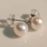 Classic Pearl Earrings